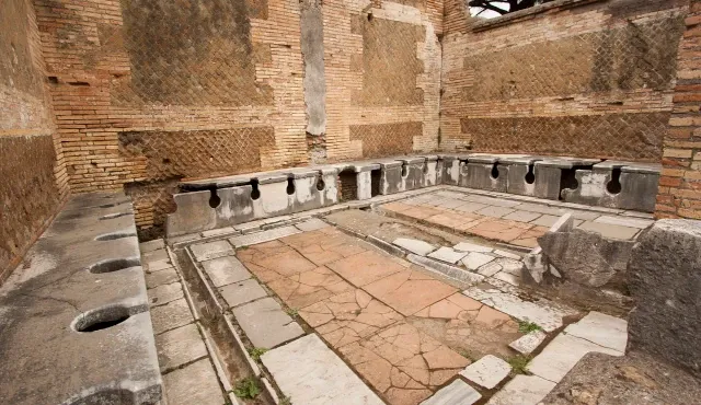 Breve historia del baño - desde la antigüedad hasta la actualidad