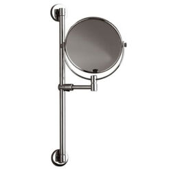 Vergrößernder verchromter Messing-Kosmetikspiegel für das Badezimmer von Merida