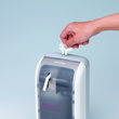 Zasilany bateriami automatyczny dyspenser środków higienicznych do mycia i odkażania rąk