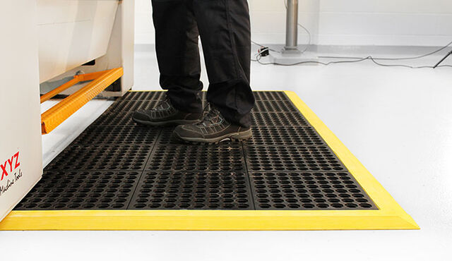 Types of floor mats