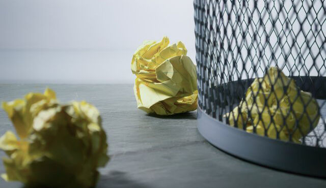 How to segregate office waste? Try selective trash cans